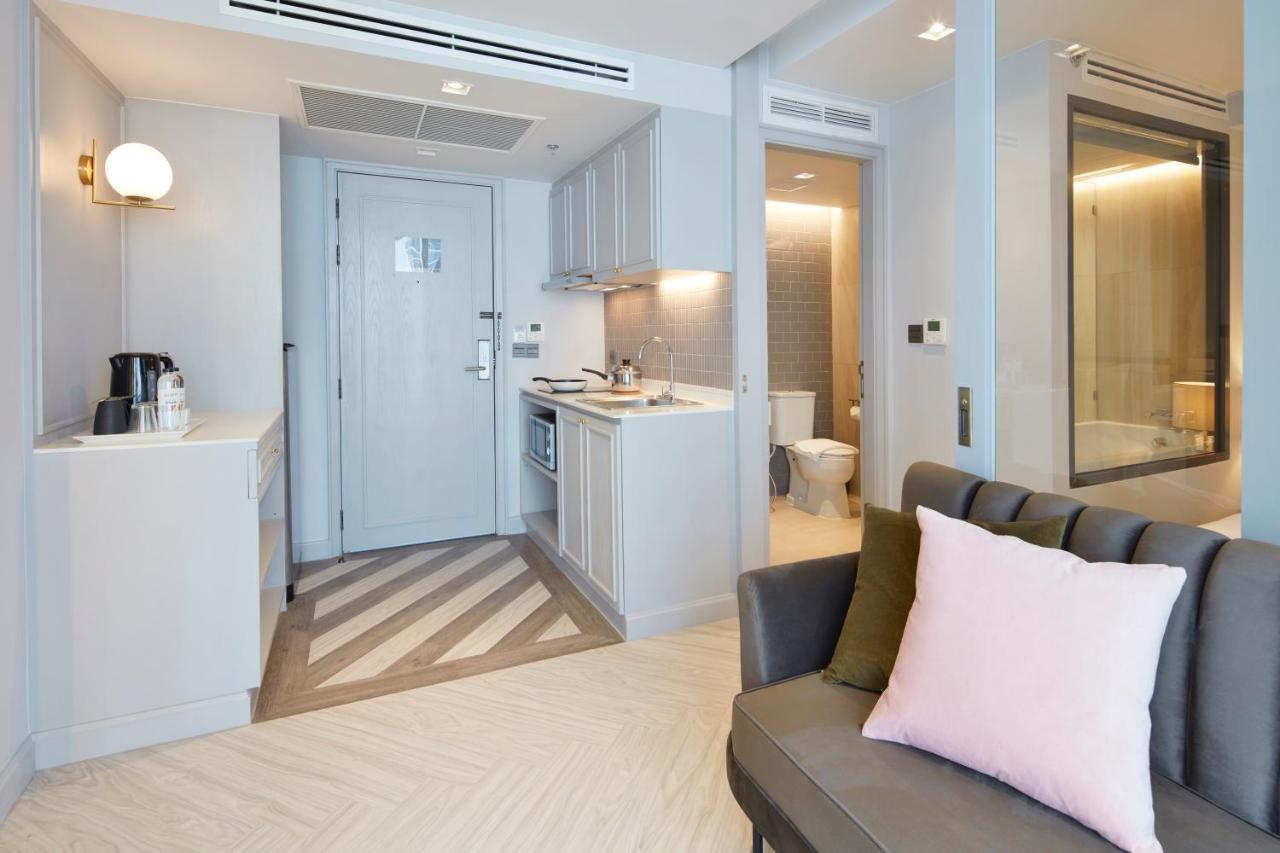 The Quarter Ploenchit By Uhg Apartment Bangkok Exterior photo