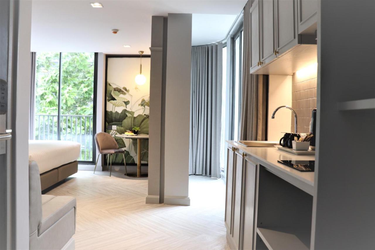The Quarter Ploenchit By Uhg Apartment Bangkok Exterior photo