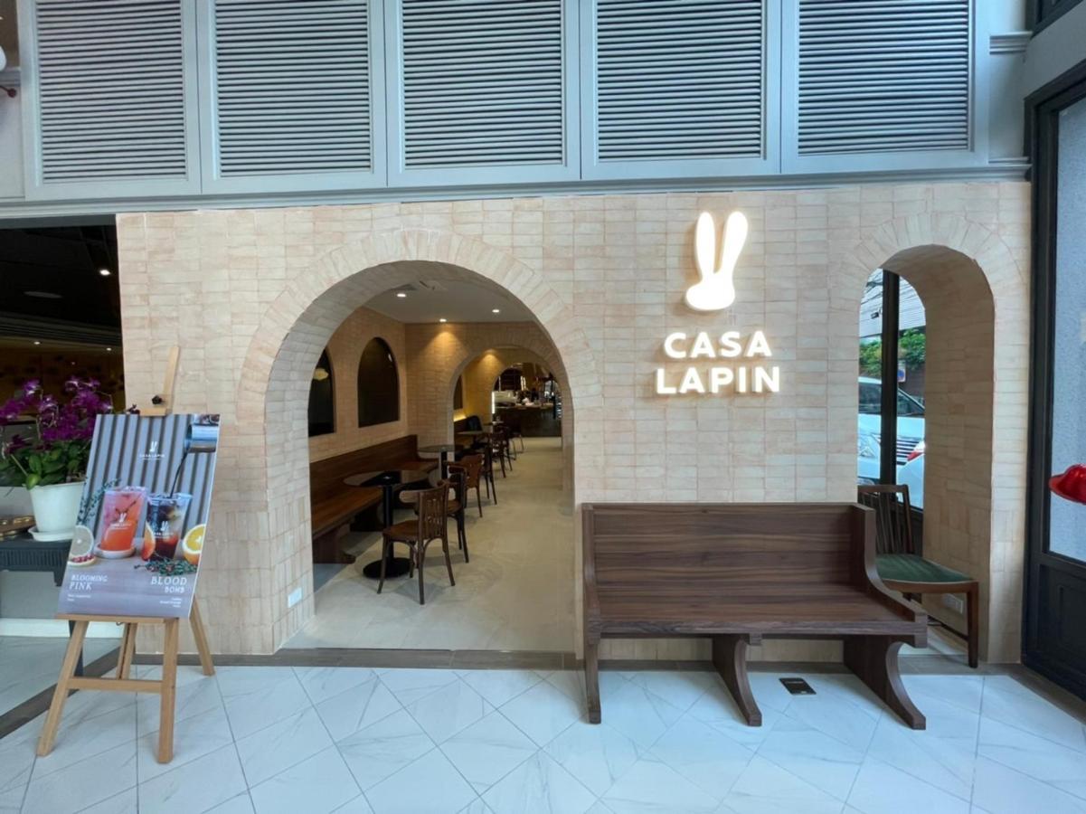 The Quarter Ploenchit By Uhg Apartment Bangkok Exterior photo